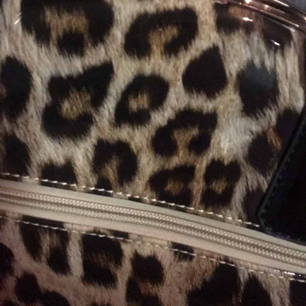 Leopard Satchel - Picture 6 of 8